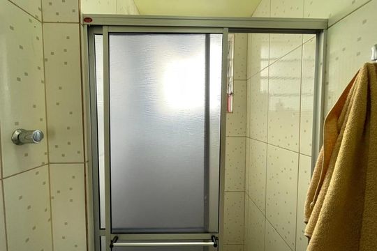 Banheiro de apartamento à venda com 2 quartos, 57m² em São Miguel, São Leopoldo