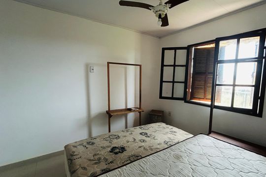 Casa de Condomínio para alugar com 4 quartos, 120m² em Unamar, Cabo Frio