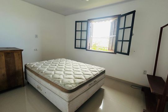 Casa de Condomínio para alugar com 4 quartos, 120m² em Unamar, Cabo Frio