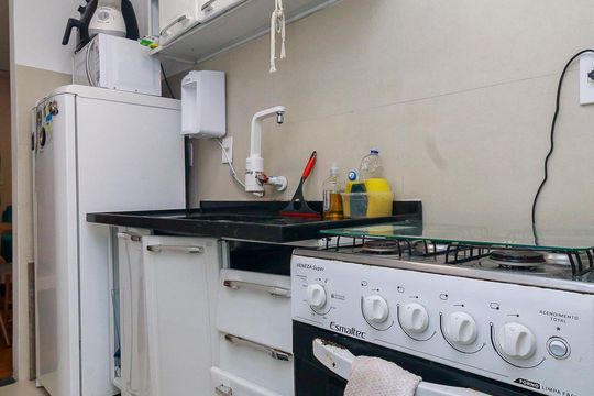 Cozinha de apartamento para alugar com 2 quartos, 45m² em Conjunto Habitacional Instituto Adventista, São Paulo
