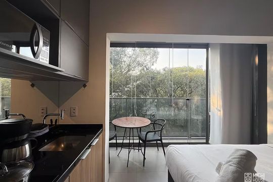 Cozinha de apartamento para alugar com 1 quarto, 24m² em Paraíso, São Paulo