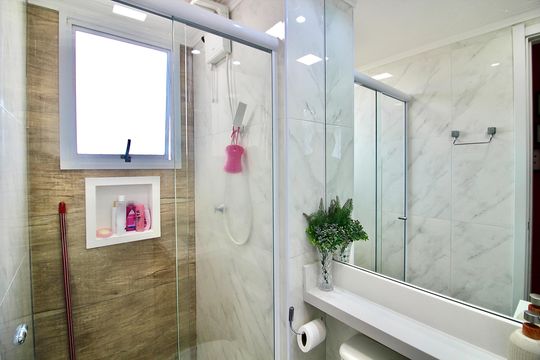 Banheiro de apartamento à venda com 2 quartos, 42m² em Itaquera, São Paulo