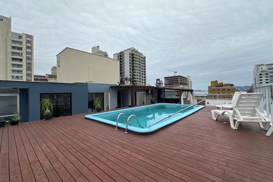 Piscina de apartamento para alugar com 3 quartos, 429m² em Estreito, Florianópolis