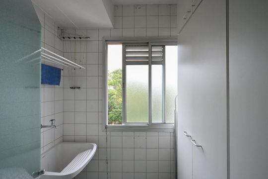 Área de Serviço  de apartamento para alugar com 2 quartos, 68m² em Vila Andrade, São Paulo