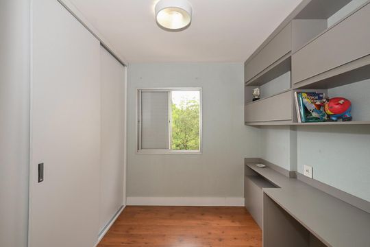 Quarto 1 de apartamento para alugar com 2 quartos, 68m² em Vila Andrade, São Paulo