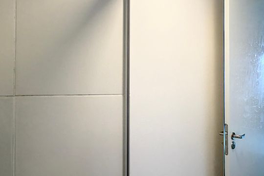 Banheiro de kitnet/studio para alugar com 1 quarto, 17m² em Freguesia do Ó, São Paulo