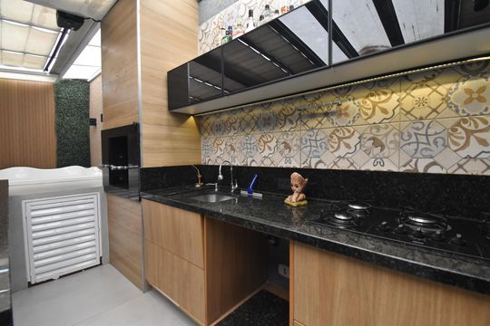 Espaço Gourmet de casa à venda com 3 quartos, 160m² em Cidade Industrial de Curitiba, Curitiba