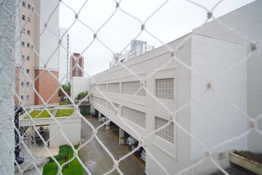Quarto 2 - Vista de apartamento para alugar com 2 quartos, 70m² em Passo D’areia, Porto Alegre