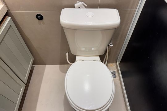 Banheiro Social de apartamento para alugar com 2 quartos, 60m² em Vargem Grande, Rio de Janeiro