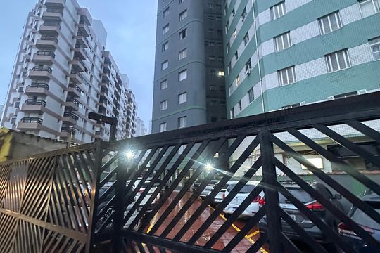 Fachada do Prédio de apartamento para alugar com 2 quartos, 58m² em Centro, São Vicente