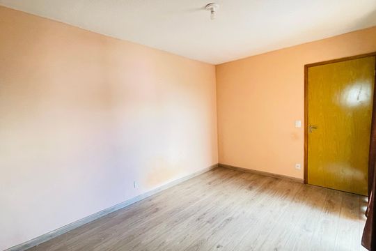 Sala de apartamento para alugar com 2 quartos, 57m² em Jardim Isis, Cotia
