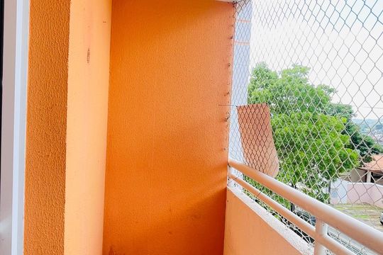 Varanda de apartamento para alugar com 2 quartos, 57m² em Jardim Isis, Cotia
