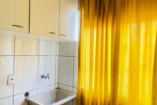Área de Serviço de apartamento para alugar com 2 quartos, 57m² em Jardim Isis, Cotia
