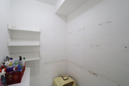 Quarto de serviço  de apartamento para alugar com 4 quartos, 145m² em Pompeia, São Paulo