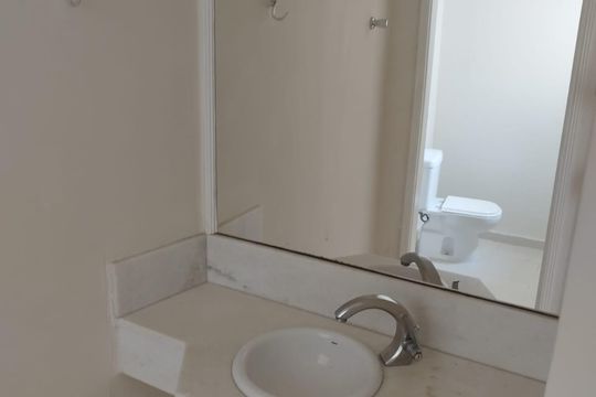 Casa para alugar com 3 quartos, 230m² em Granja Julieta, São Paulo
