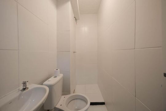Banheiro de apartamento para alugar com 2 quartos, 33m² em Vila Silvia, São Paulo