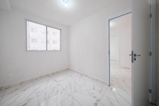 Quarto 1 de apartamento para alugar com 2 quartos, 33m² em Vila Silvia, São Paulo