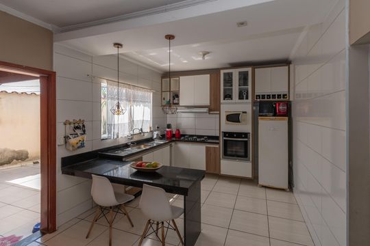 Cozinha de casa para alugar com 2 quartos, 65m² em Parque Residencial Salerno (nova Veneza), Sumaré