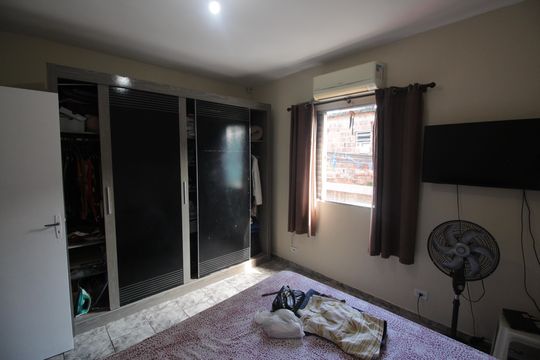 Quarto 2 de casa para alugar com 2 quartos, 70m² em Rádio Clube, Santos