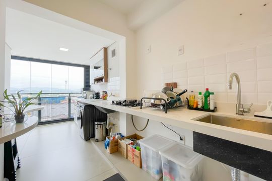 Cozinha de apartamento à venda com 2 quartos, 42m² em Km 18, Osasco