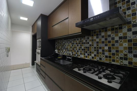 Cozinha de apartamento à venda com 3 quartos, 120m² em Barra Olímpica, Rio de Janeiro
