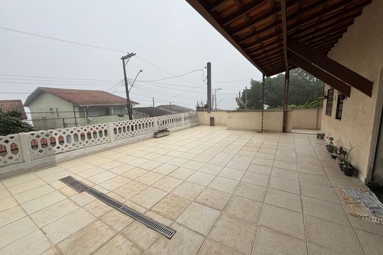 Varanda de casa à venda com 3 quartos, 280m² em Jardim Petropolis, Ribeirão Pires