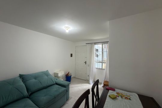 Sala de apartamento à venda com 2 quartos, 45m² em Santa Terezinha, São Bernardo do Campo