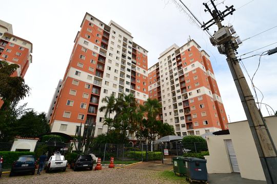 Fachada do Prédio de apartamento para alugar com 2 quartos, 65m² em Vila Nova, Campinas