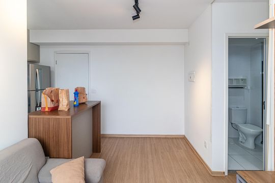 Sala de apartamento para alugar com 2 quartos, 42m² em Socorro, São Paulo
