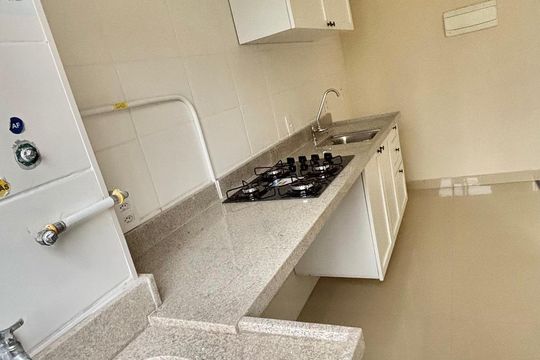 Apartamento à venda com 2 quartos, 43m² em Bonsucesso, Rio de Janeiro