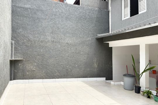 Quintal de casa à venda com 3 quartos, 161m² em Brasilândia, São Paulo