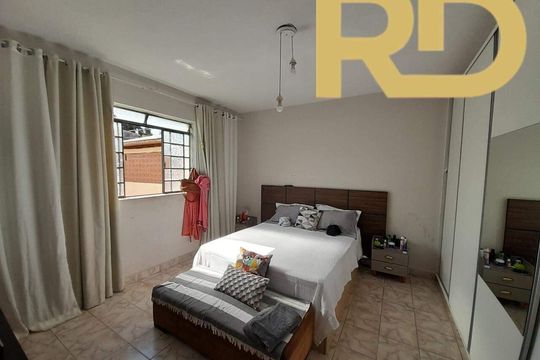 Casa à venda com 3 quartos, 126m² em São Geraldo, Belo Horizonte
