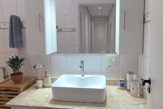 Banheiro 1 de apartamento à venda com 3 quartos, 90m² em Conceicao, Campinas
