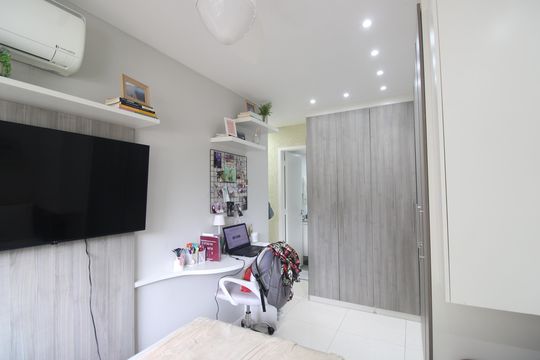 Suíte de apartamento para alugar com 2 quartos, 60m² em Anil, Rio de Janeiro
