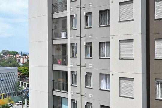 Vista do Quarto 2 de apartamento para alugar com 2 quartos, 43m² em Jardim Monte Alegre, Taboão da Serra