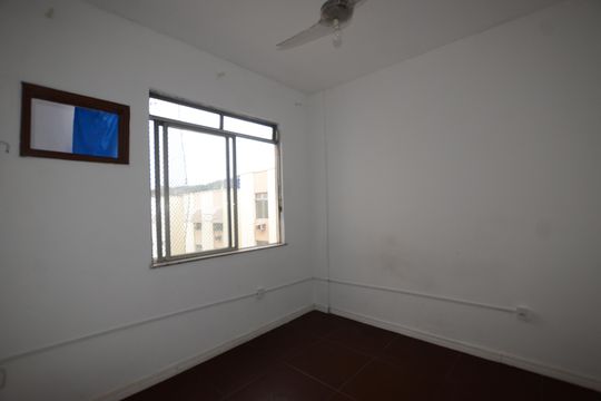 Suíte de apartamento para alugar com 3 quartos, 55m² em Campinho, Rio de Janeiro