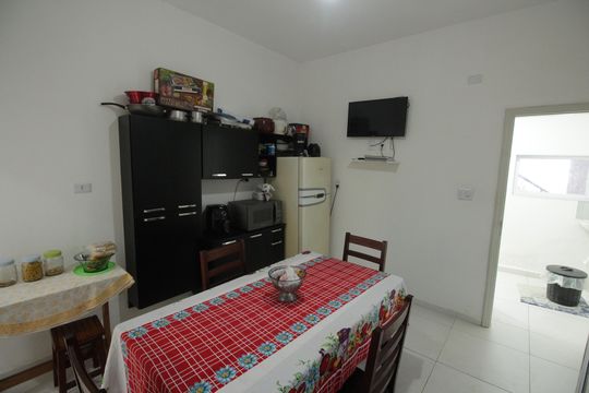 Cozinha e Área de Serviço de casa para alugar com 2 quartos, 282m² em Bom Retiro, Santos