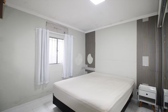 Quarto 1 de casa para alugar com 2 quartos, 191m² em Vila Simone, São Paulo