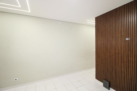 Sala de casa para alugar com 2 quartos, 191m² em Vila Simone, São Paulo