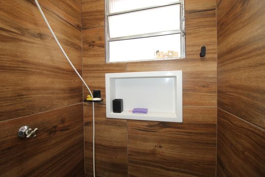 Banheiro de casa para alugar com 2 quartos, 191m² em Vila Simone, São Paulo