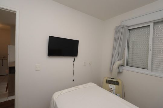 Quarto 1 de apartamento para alugar com 2 quartos, 34m² em Cidade Mãe do Céu, São Paulo