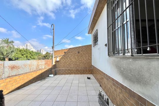 Varanda de casa à venda com 3 quartos, 200m² em Vila da Saúde, São Paulo