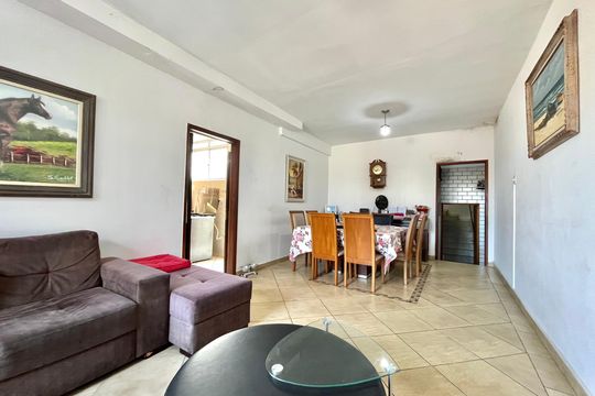 Casa à venda com 3 quartos, 200m² em Vila da Saúde, São Paulo