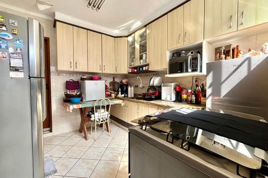 Cozinha de casa à venda com 3 quartos, 200m² em Vila da Saúde, São Paulo