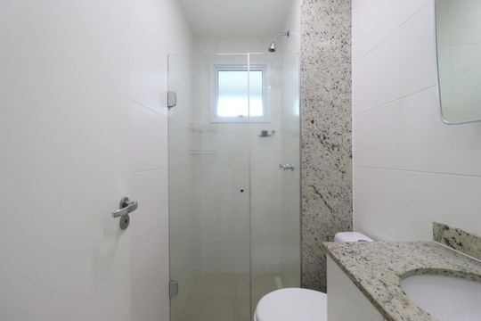 Banheiro de apartamento para alugar com 1 quarto, 52m² em Jardim Botânico, Ribeirão Preto