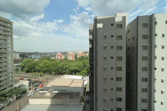 Sacada de apartamento para alugar com 1 quarto, 52m² em Jardim Botânico, Ribeirão Preto