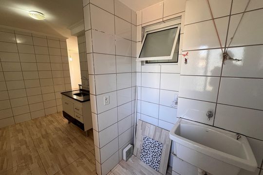 Cozinha e Área de Serviço de apartamento para alugar com 2 quartos, 53m² em Jardim Helena, Cotia