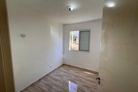 Quarto 1 de apartamento para alugar com 2 quartos, 53m² em Jardim Helena, Cotia