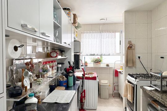 Cozinha de apartamento à venda com 2 quartos, 47m² em Brasilândia, São Paulo