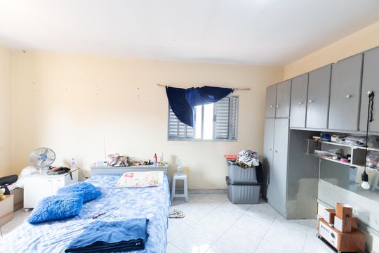 Suíte 3 de casa à venda com 4 quartos, 165m² em Parque Edu Chaves, São Paulo